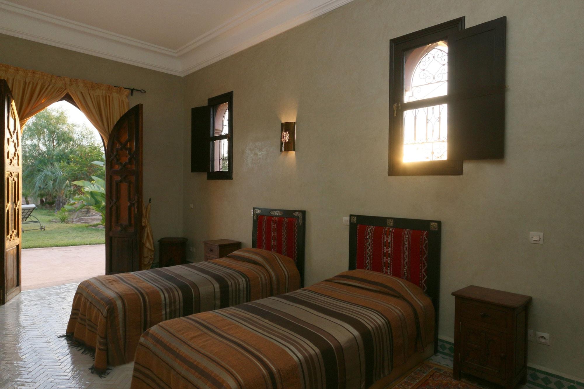 Terra Mia Marrakech Bed and Breakfast Ouled Jelal Exteriör bild